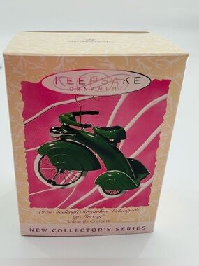 Hallmark Ornament 1935 Steelcraft Streamline Velocipede Sidewalk Cruiser Series